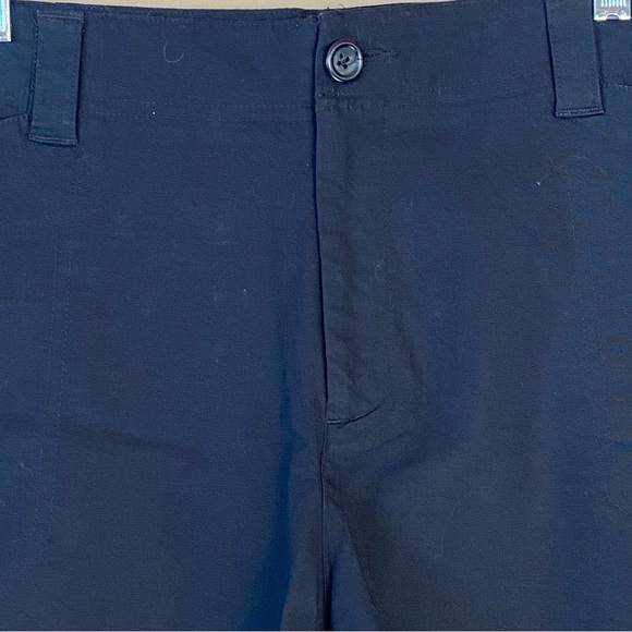 Docker’s size 16 black shorts, NWOT, five pocket styling with belt loops - Picture 3 of 8